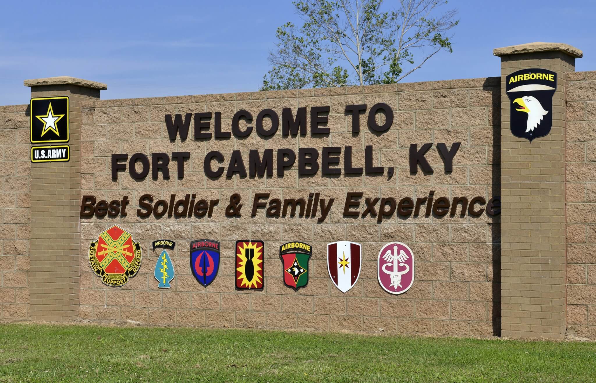 Fort Campbell Gate